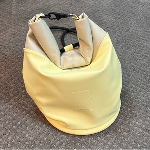 RAINS Spin Rolltop Bucket Bag - Straw (Unisex)